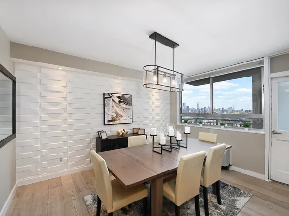 100 Manhattan Ave APT 611, Union City, NJ 07087