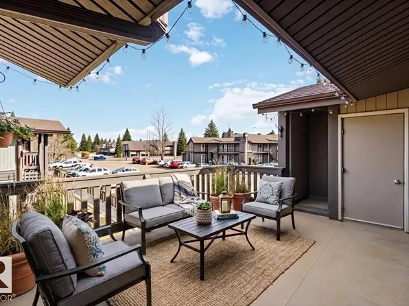 5740 172nd St NW, Edmonton, AB T6M 1B4