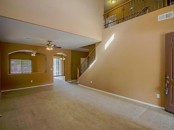 2nd image of 1258 E Prickly Pear St