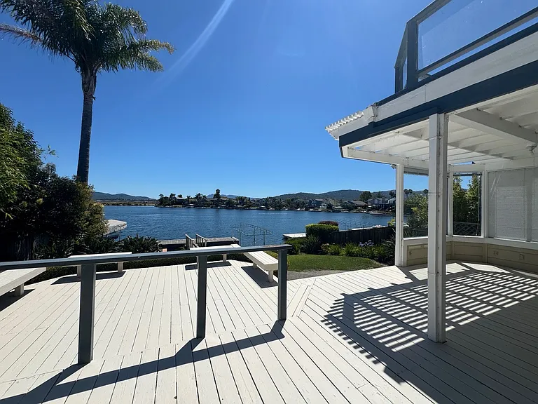 138 Del Oro Lagoon — Photo 10