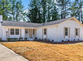 5404 Ropley Dr, Greensboro, NC 27455