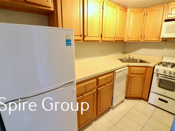 3rd image of 153 W 78th St APT 2A