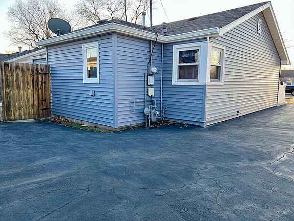 4th image of 719 N Indiana Ave