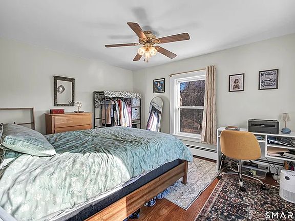 5th image of 15 Mountain St #2