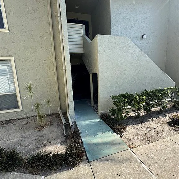 621 Windrush Bay Dr #621 — Photo 37