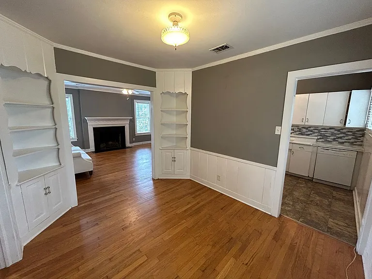 3551 W 4th St #4 — Photo 4