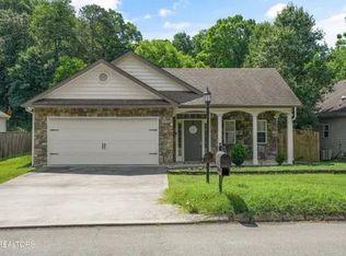 10816 Meriwether Ln, Knoxville, TN 37934