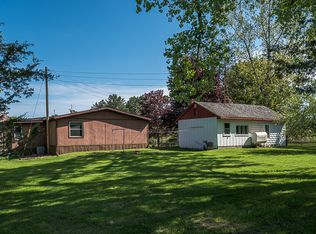 N9079 Perkins Rd, Mindoro, WI 54644