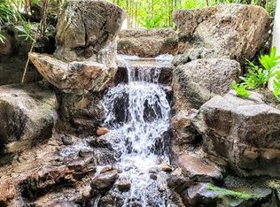 511 Hahaione St #119D, Honolulu, HI 96825