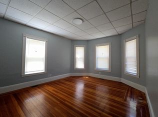 48 Boylston St #1, Lowell, MA 01852