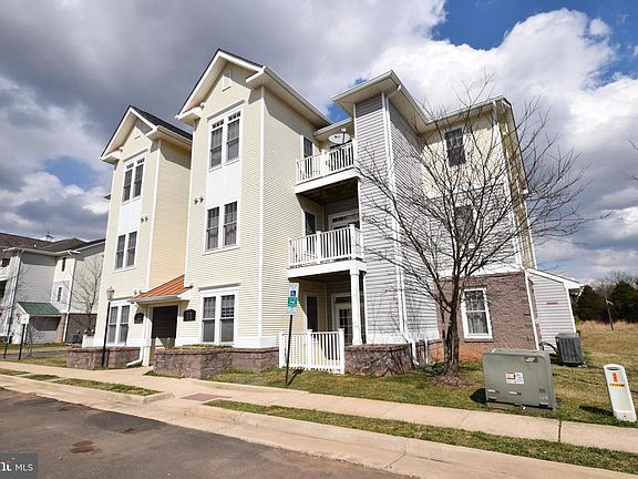 2nd image of 6163 Willow Pl APT 102