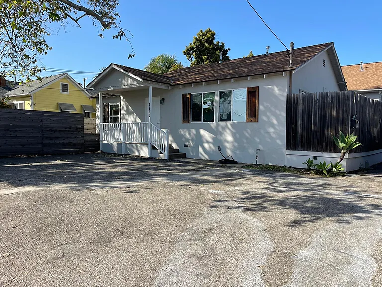2038 Modoc Rd #A — Photo 1