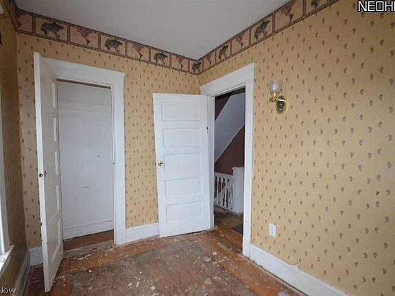 5th image of 3898-3898 W 21st St