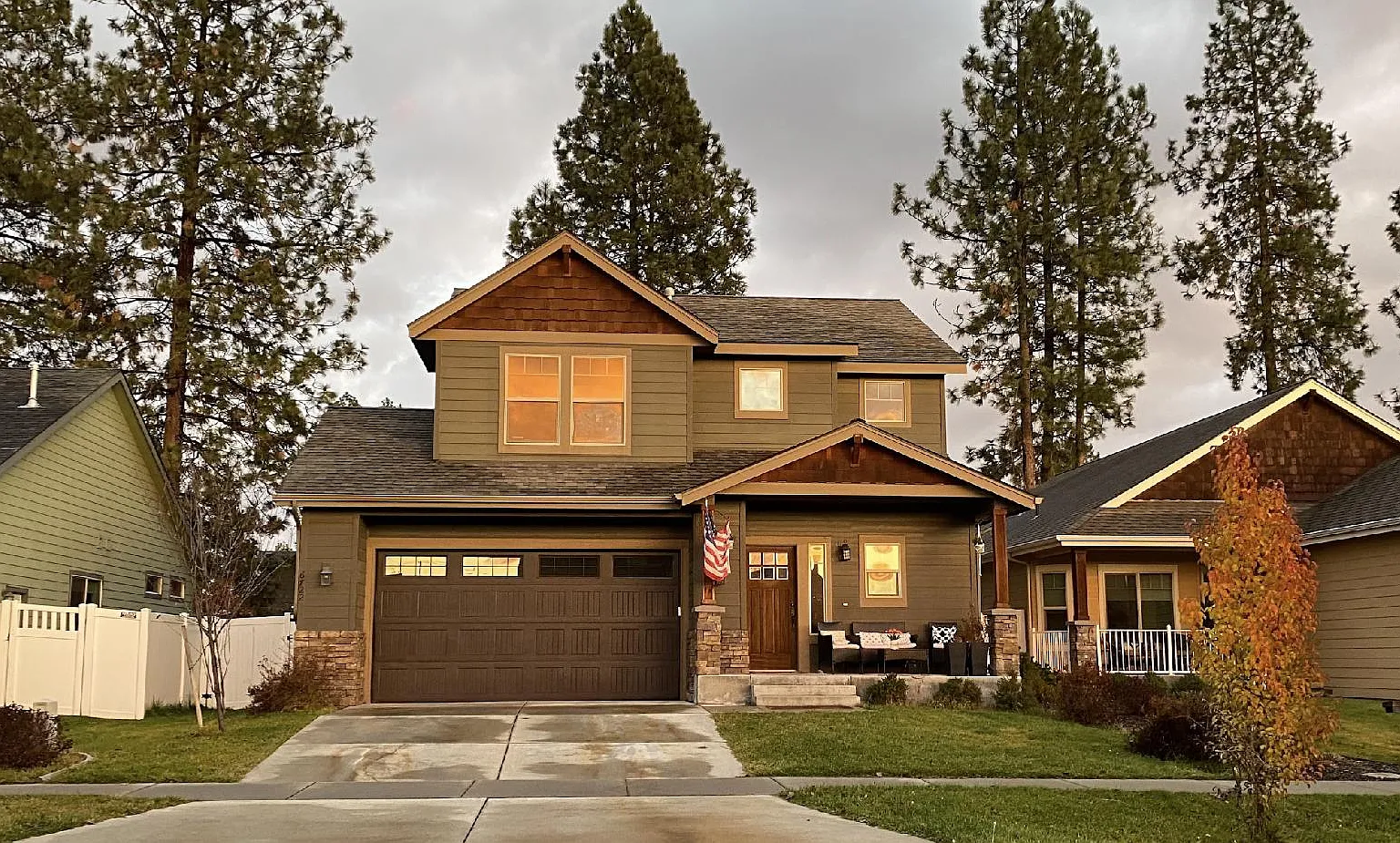 3 bed, 2.5 bath, 1800 sqft, $2,685 — Photo 1