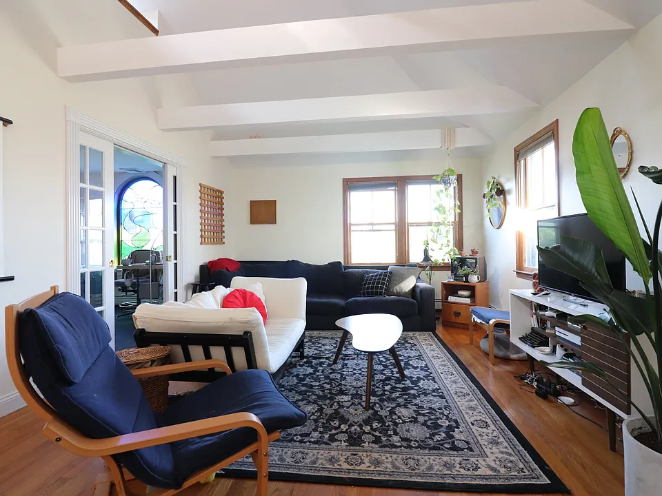 40 Atherton Rd #2