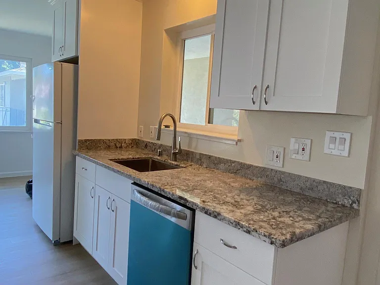 Newly Remodel Kitchen.
