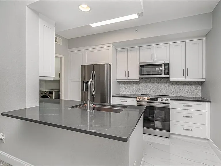 4710 Saint Croix Ln #217 — Photo 8