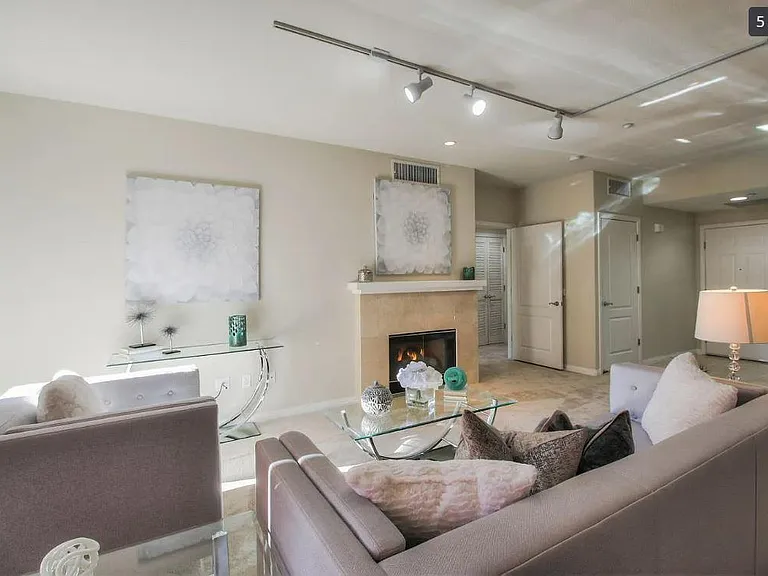 130 E San Fernando St #417 — Photo 4