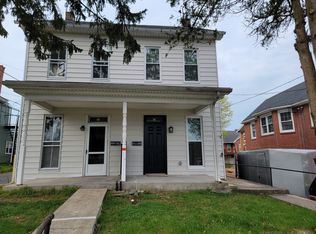 113 E Chestnut St, Ephrata, PA 17522