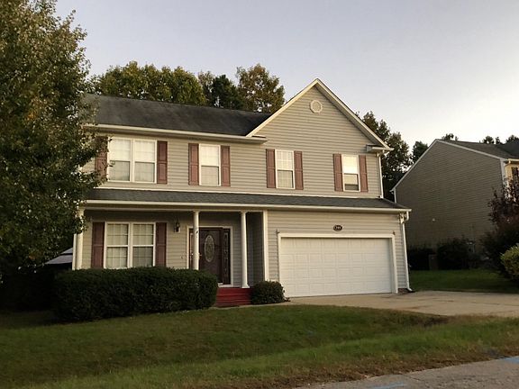 2nd image of 909 Troubadour Ln