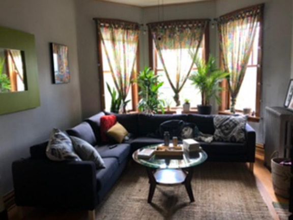4th image of 2844 W Dickens Ave #2F