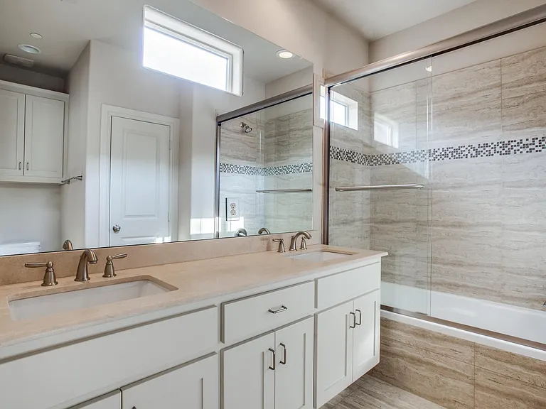6136 Oram St #3 — Photo 7