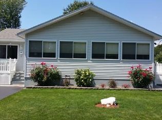 20 Proctor Ave, Fitchburg, MA 01420