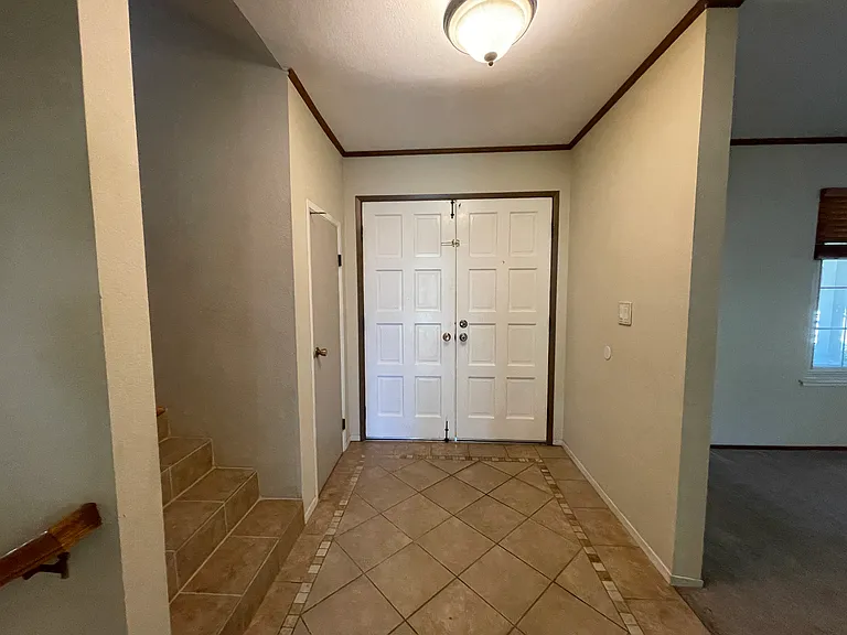 4935 Massachusetts Dr — Photo 3