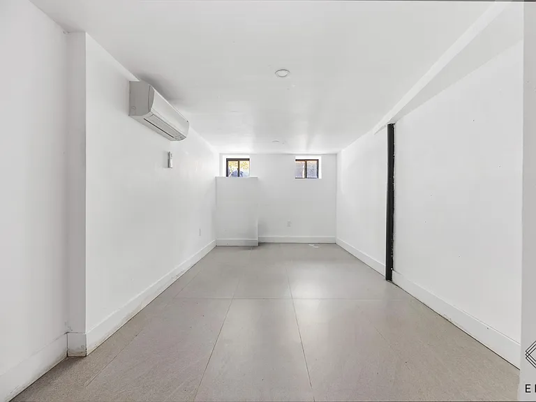 1518 Jefferson Ave #1B — Photo 16