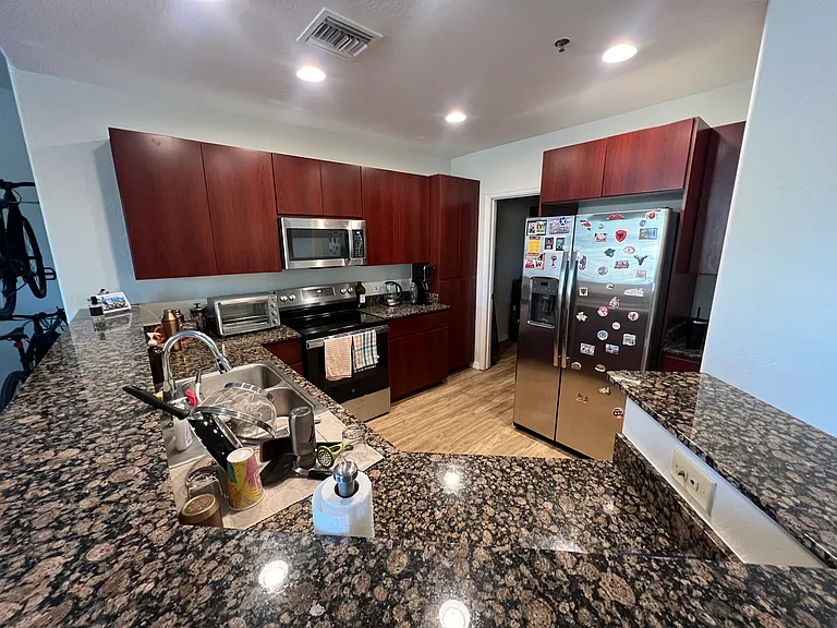 17 W Vernon Ave #21 — Photo 7