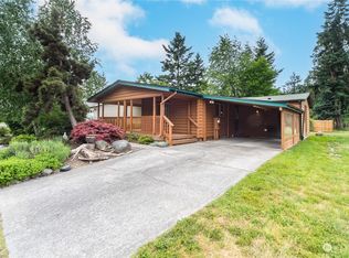 2019 Summit Way, Port Townsend, WA 98368