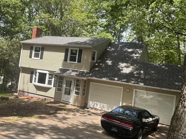 33 Hillsdale Drive, Ellington, CT 06029