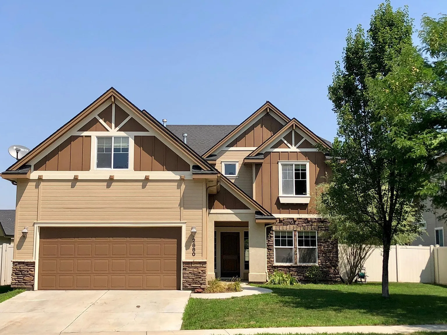 2880 E Shadowband St — Photo 1