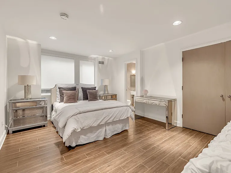 guest bedroom