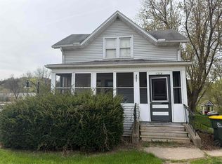 1718 Main St, Cross Plains, WI 53528