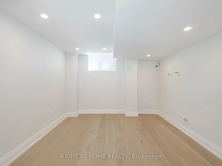 19 Talgarth Rd — Photo 23