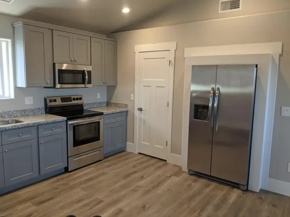 748 N Newton St #1, Williams, AZ 86046