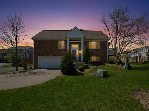 14125 John Humphrey Dr, Orland Park, IL 60462