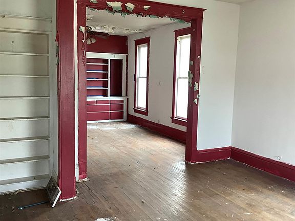5th image of 234-236 N Kellogg St #4