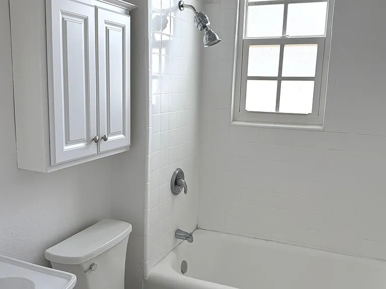 1705 Mallory St — Photo 13