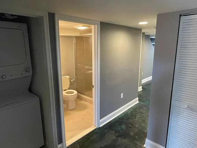 340 Gusryan St — Photo 19
