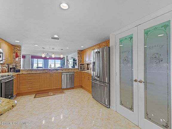 2nd image of 4 Oceans West Blvd APT 502D