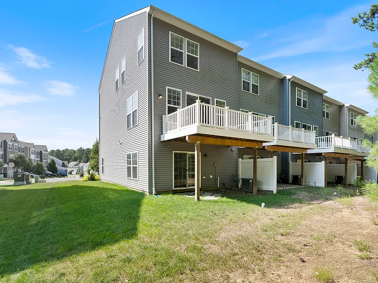 44042 Eucalyptus Way — Photo 27