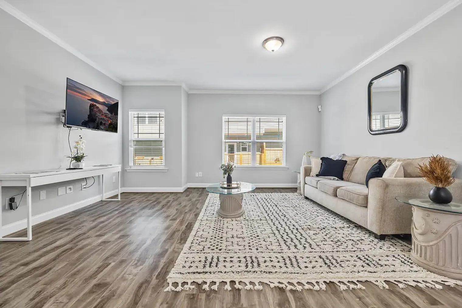 2 bed, 2.5 bath, $5,014 — Photo 1