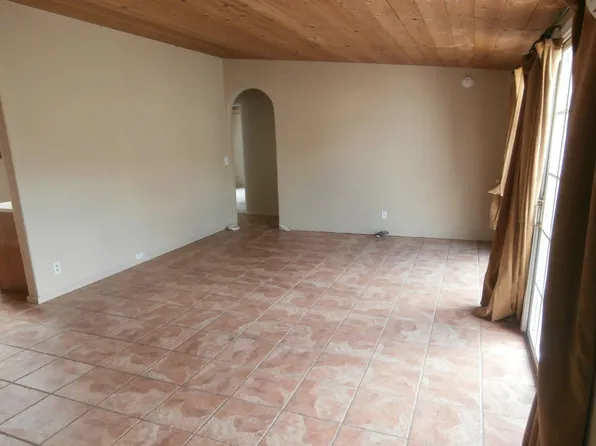 2542 Crescent Ave, Santa Barbara, CA 93105
