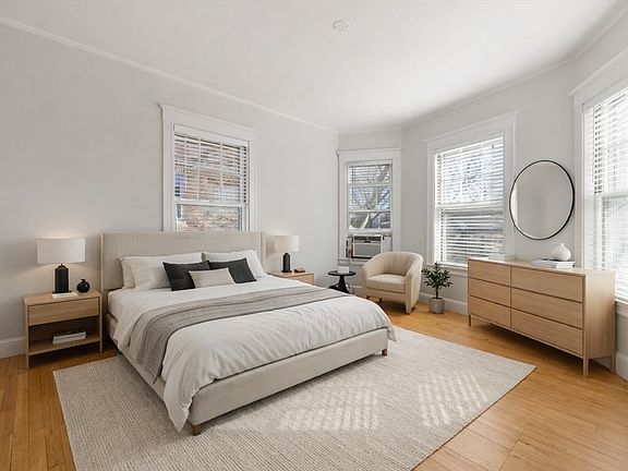 5th image of 2 Avon St APT 6