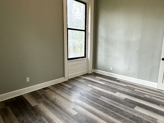 3rd image of 241 Gilman Ave #11257856