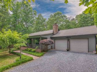 827 Brooks Lake Rd, Rutherfordton, NC 28139