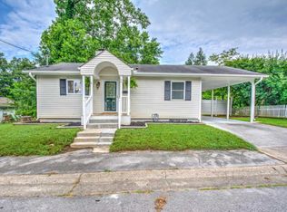 108 W Magnolia Ln, Oak Ridge, TN 37830