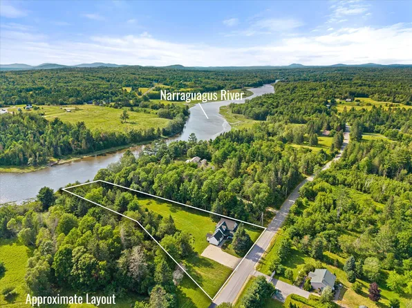 472 Kansas Road, Milbridge, ME 04658